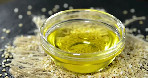 تصویر 3 از خرید روغن کنجد مالشی + قیمت فروش استثنایی